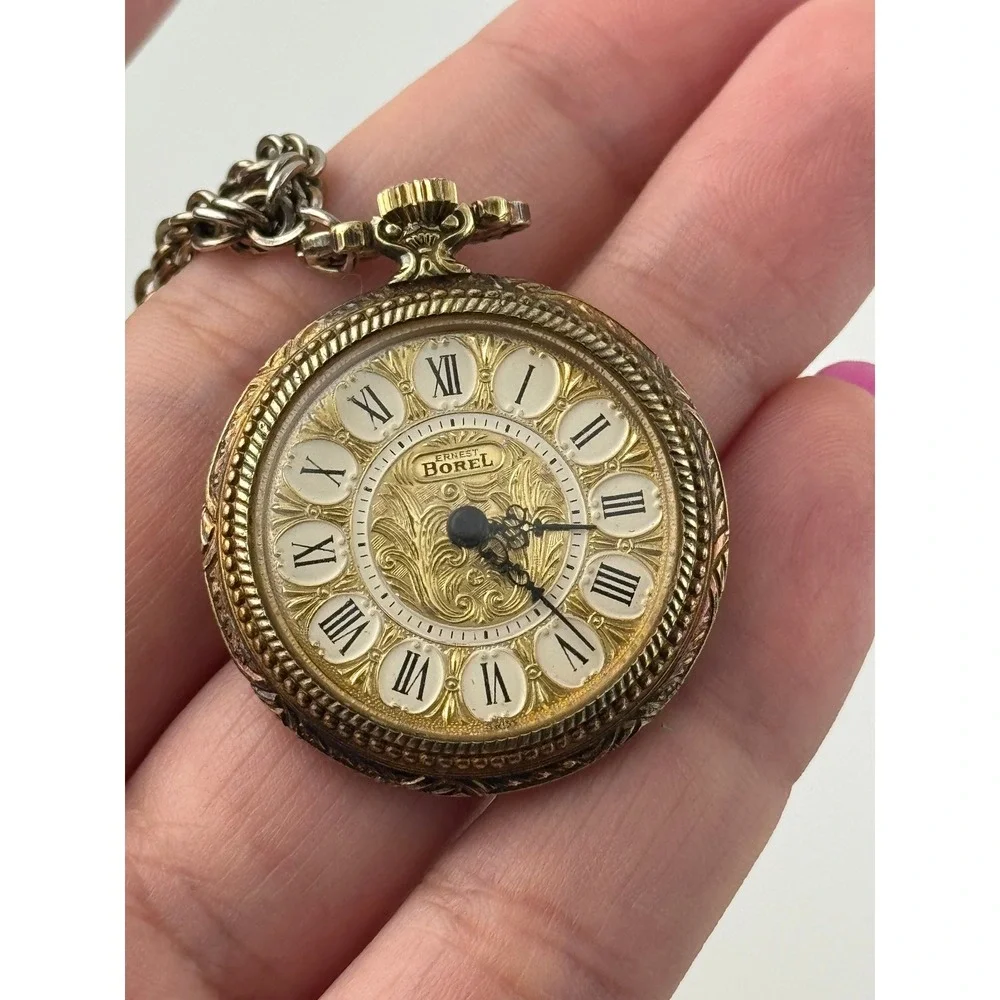 Ernest Borel Synchron 31 Swiss 17 Jewel Mechanical Pendant Watch 32mm Vintage